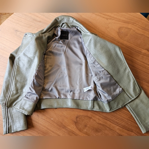 Dynamite faux leather moto jacket. Size XS. Olive green. Great condition. - Picture 10 of 13